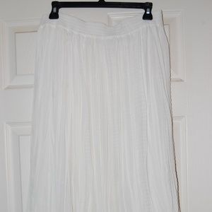 MNG OFF WHITE FLOWY SKIRT
